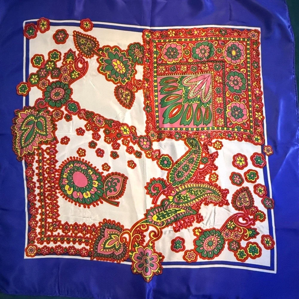 Roma Silky Scarf Italian Fashion‎ Blue Paisley Floral Square Scarf